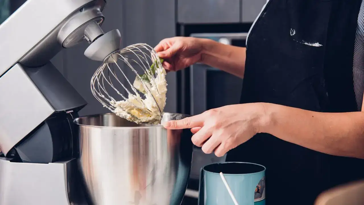 Eski Alışkanlığa Son! Kek Pişirirken Bunu Sakın Yapmayın 7